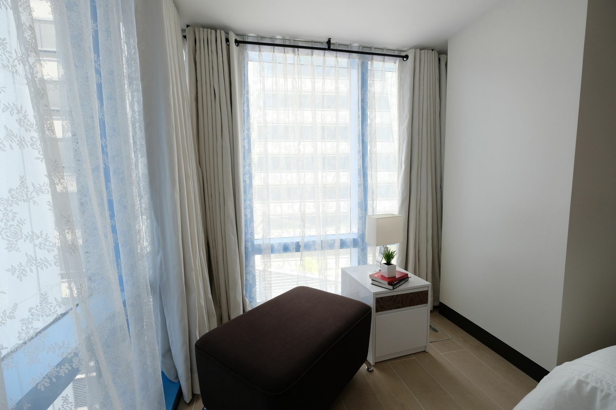 Csuites At Two Central Residences Makati City Luaran gambar