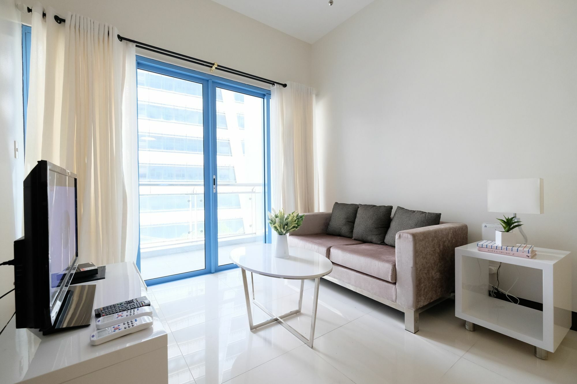 Csuites At Two Central Residences Makati City Luaran gambar